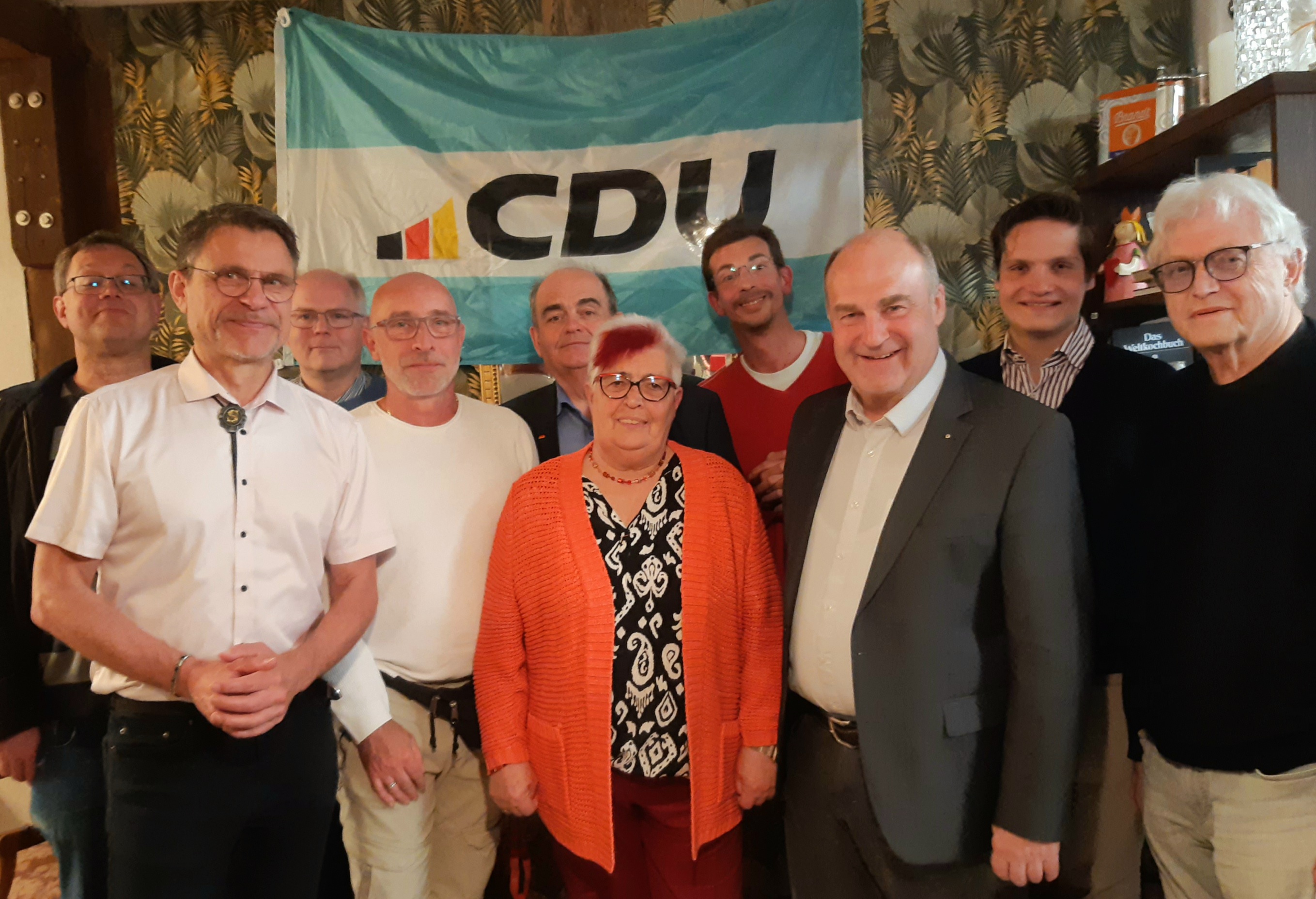 Von links: Jens Hallmann, Stephan Kaiser, Stefan Ellies, Sacha Schnemann, Friedrich Hilke, Elke Gropp, Christian Kaiser, Torsten Bauer, David Artschwager, Gerd Kimpel. 