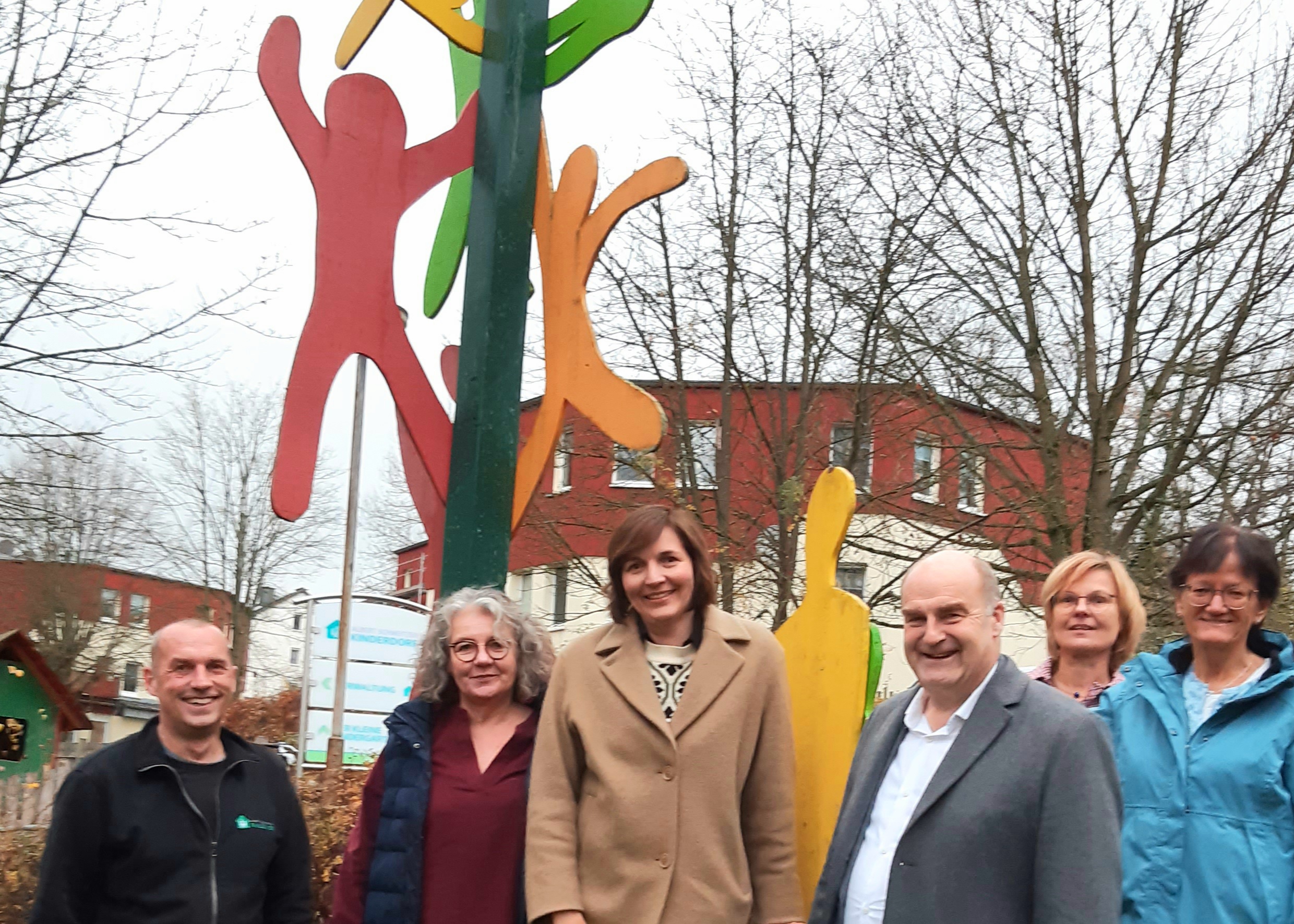 Besuch im Kinderdorf 